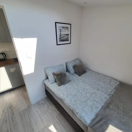 Stayinpoznan Koziolki View!! Air Conditioning, Internet, Tv, 4 Pietro - Brak Windy Познань